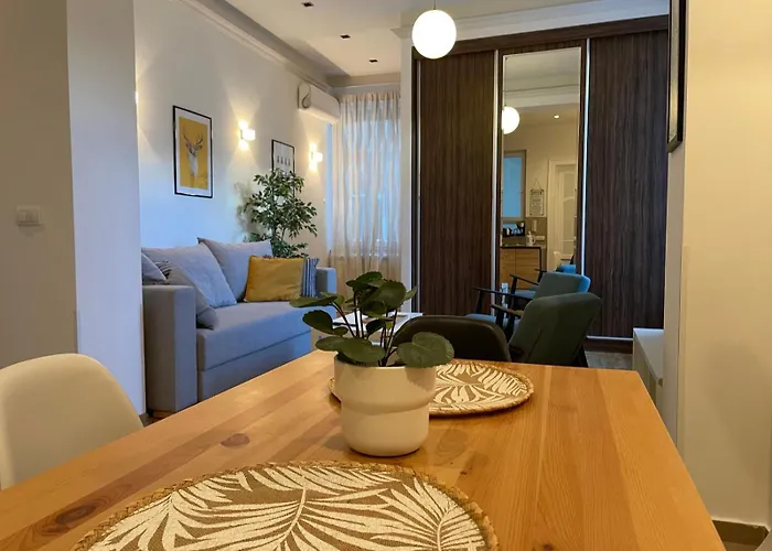 City Break Apartments Chic And Luxury