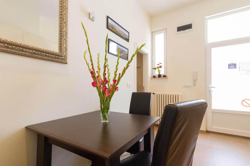 Apartment Break Chic And Luxury *