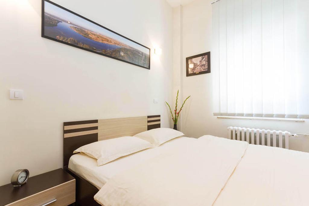 Break Chic And Luxury Apartment